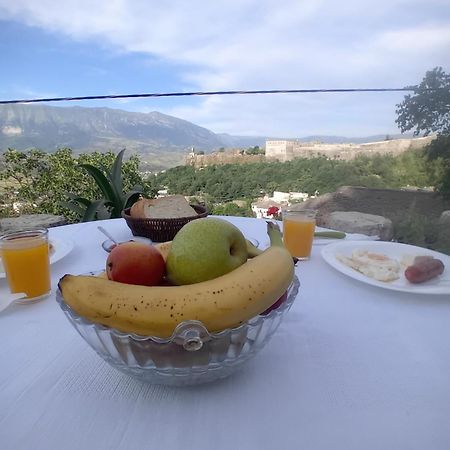 Arpet Guesthouse Gjirokastër Exteriér fotografie